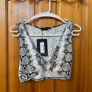pretty little thing snakeskin party ring top